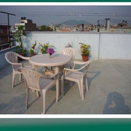Le Rhododendron Chambres D'Hotes Katmandu Dış mekan fotoğraf