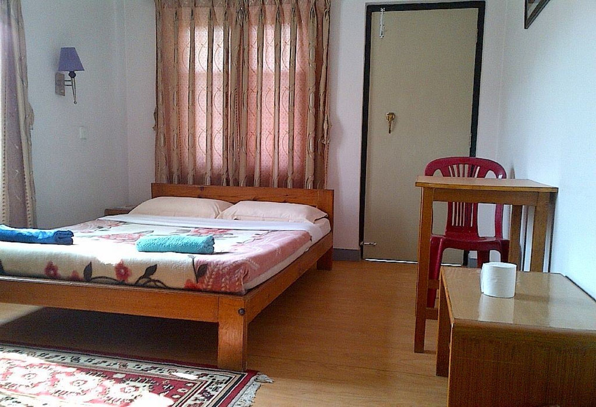 Le Rhododendron Chambres D'Hotes Katmandu Dış mekan fotoğraf