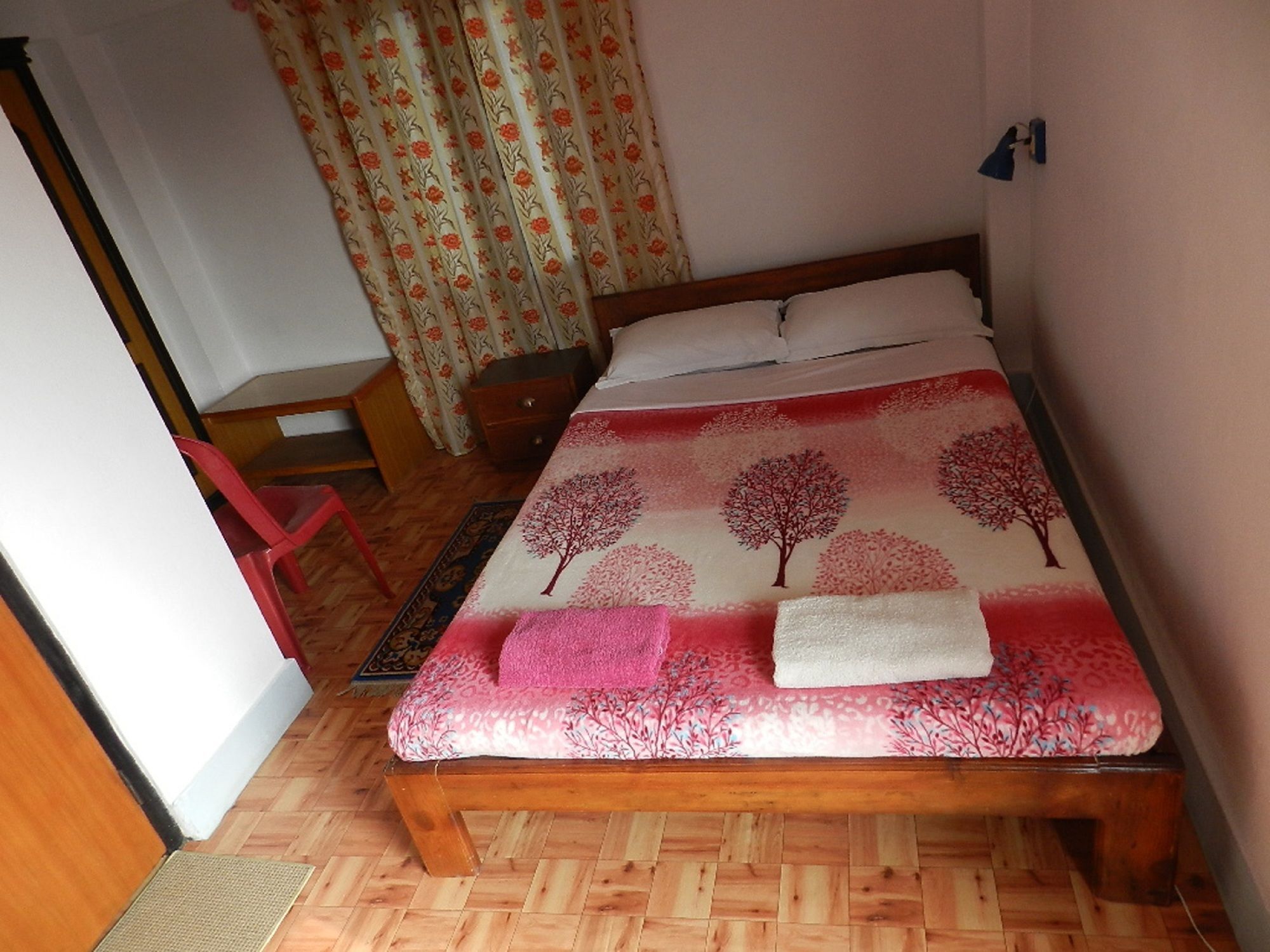 Le Rhododendron Chambres D'Hotes Katmandu Dış mekan fotoğraf